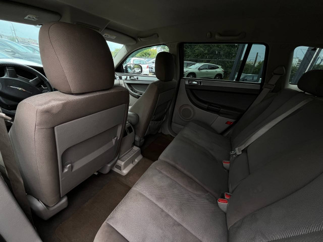 Фото chrysler pacifica 13