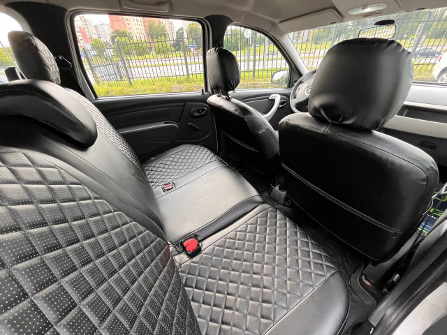 Фото lada (ВАЗ) largus 13