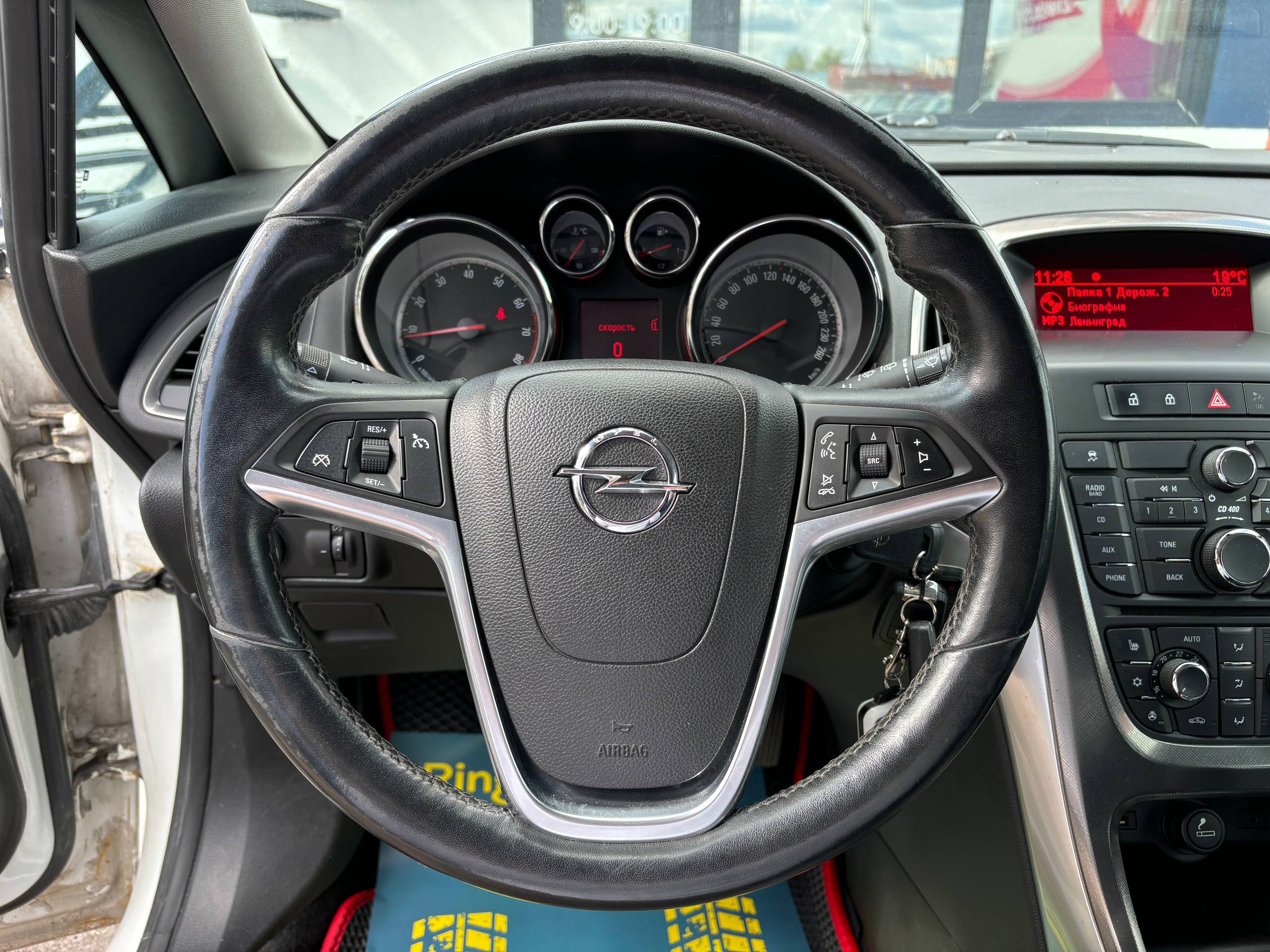 Авто с пробегом opel astra 2011 — фото 10