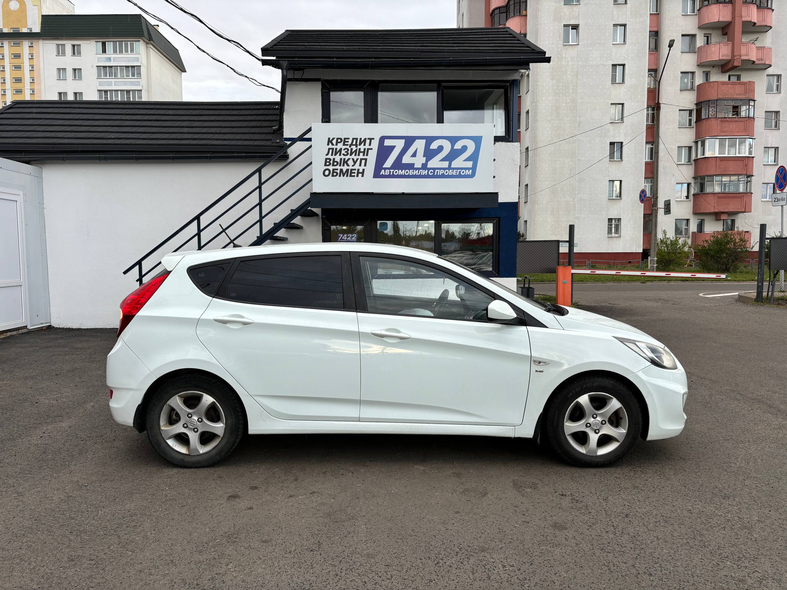 Авто с пробегом hyundai accent 2012 — фото 4