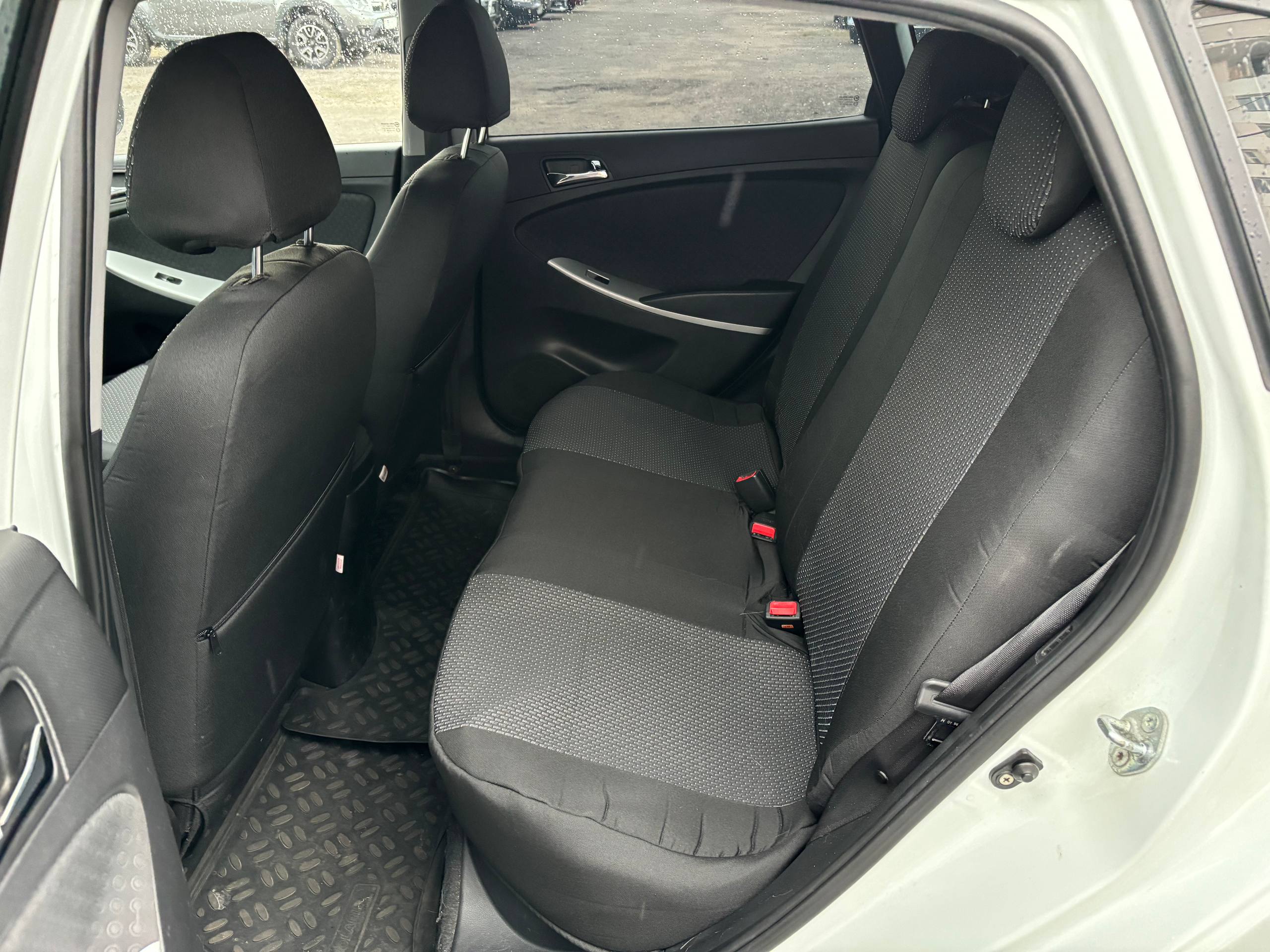 Авто с пробегом hyundai accent 2012 — фото 14