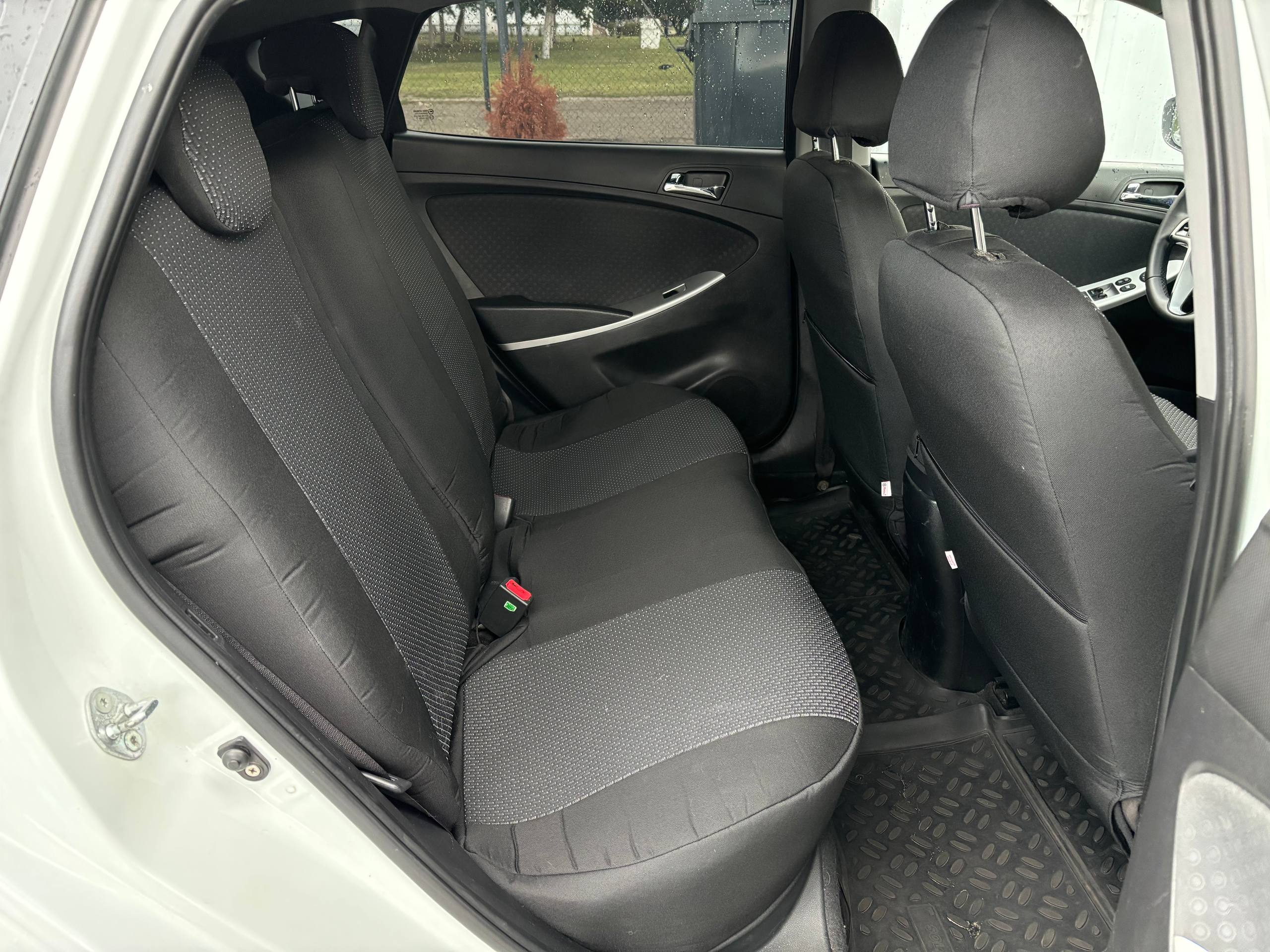 Авто с пробегом hyundai accent 2012 — фото 16