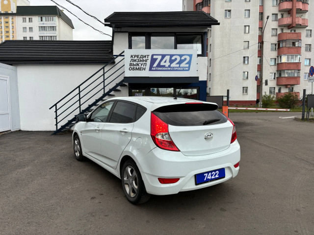 Фото hyundai accent 7