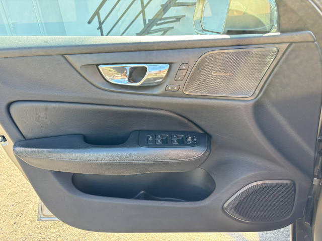 Фото volvo s60 15