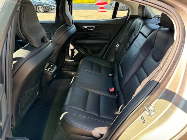 Фото volvo s60 16