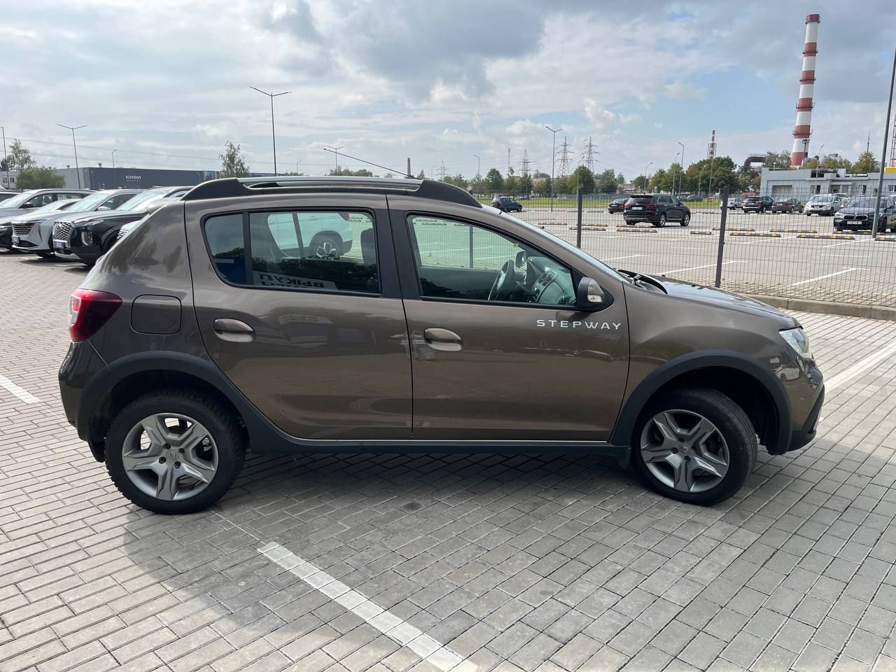 Авто с пробегом renault Sandero Stepway 2019 — фото 4