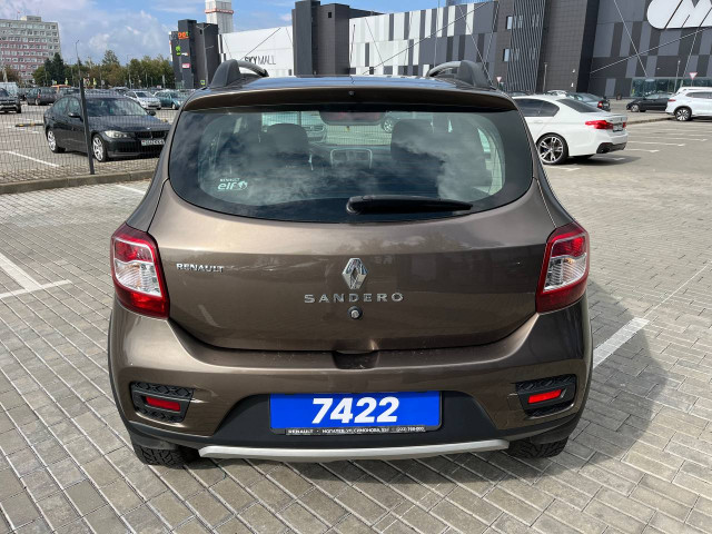 Фото renault Sandero Stepway 6