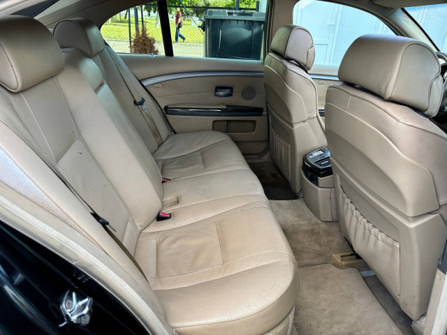 Фото bmw 7 серия 18
