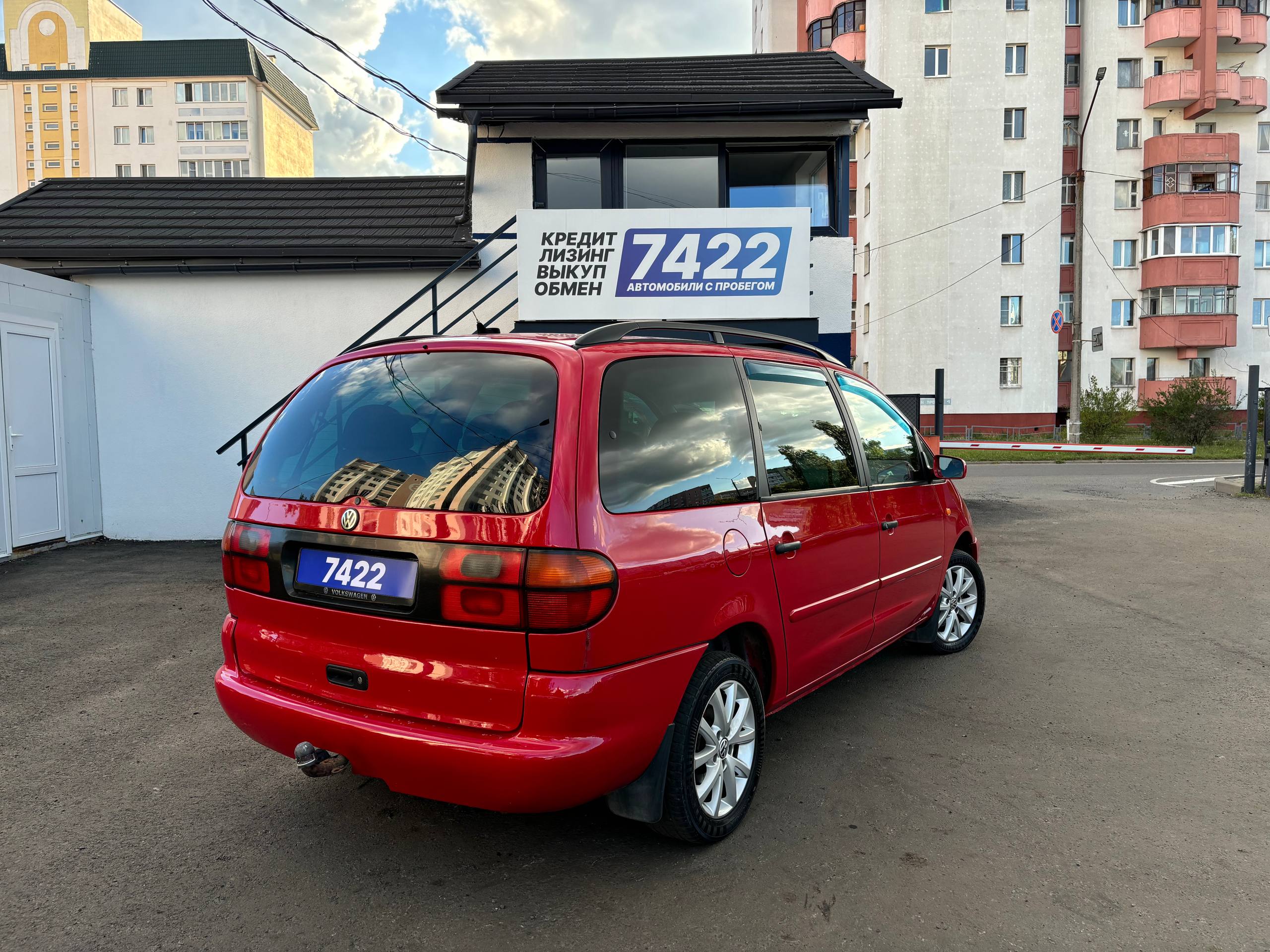 Авто с пробегом volkswagen sharan 1998 — фото 5