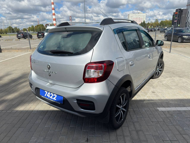 Фото renault Sandero Stepway 3