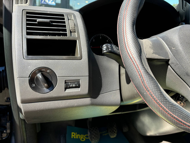 Фото volkswagen multivan 14