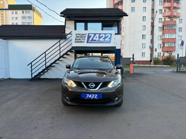 Фото nissan qashqai 2