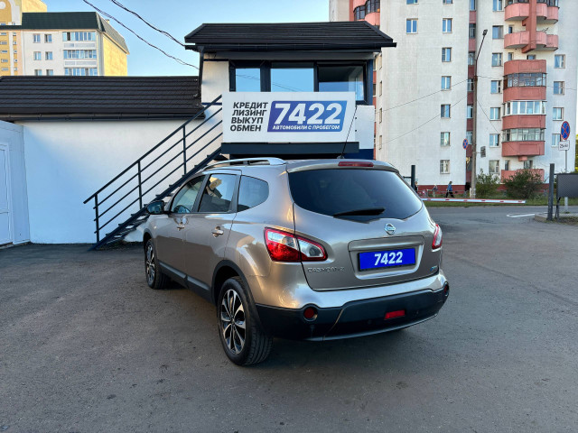 Фото nissan qashqai 2 7