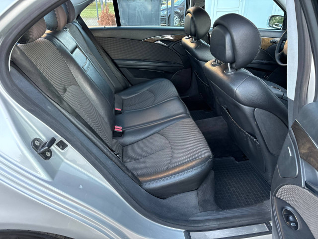 Фото mercedes-benz e-класс 17