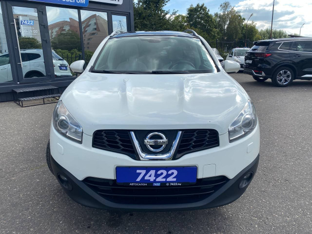 Фото nissan qashqai 2 2