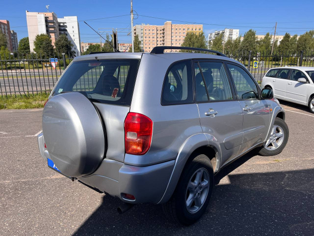 Фото toyota rav4 7