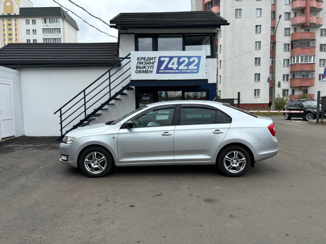 Фото skoda rapid 8