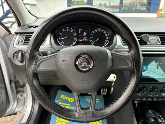 Фото skoda rapid 10