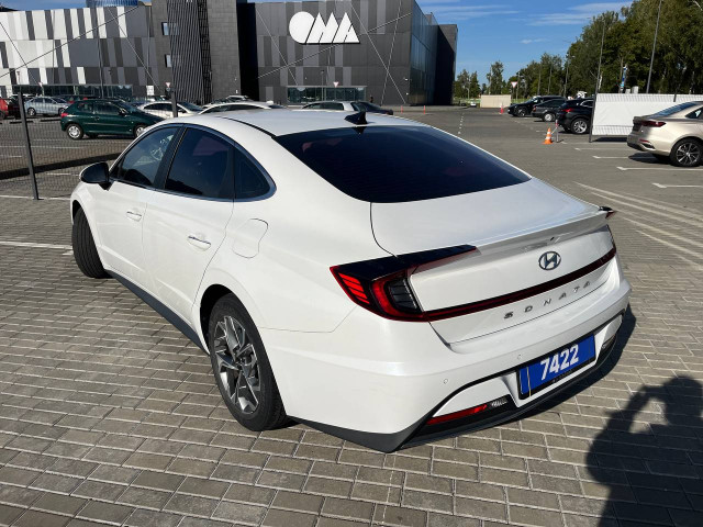 Фото hyundai sonata 7