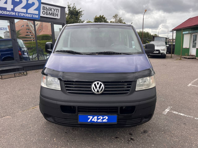 Фото Volkswagen Transporter 2