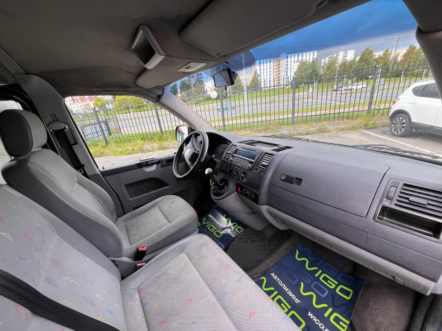 Фото Volkswagen Transporter 11
