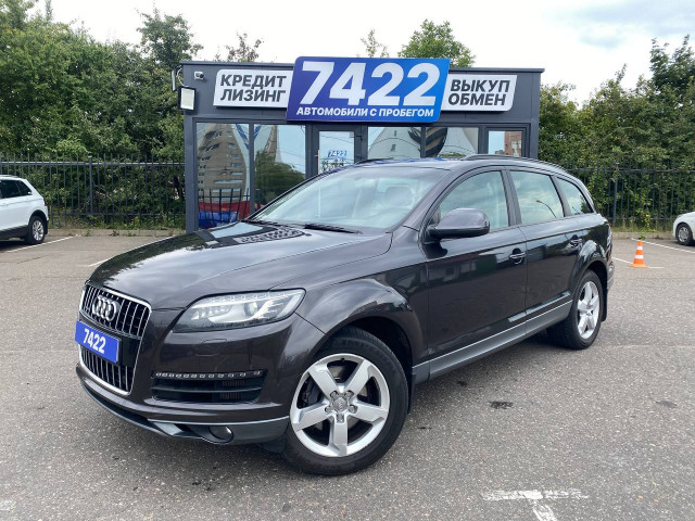 Фото Audi Q7 1