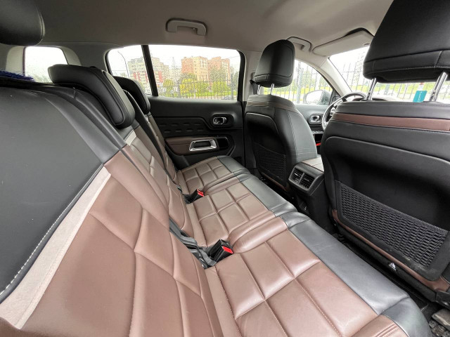 Фото Citroen C5 Aircross 12