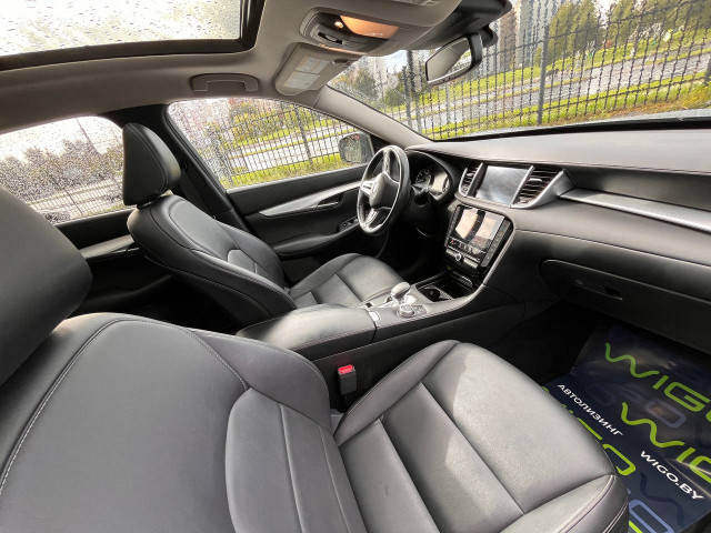 Фото Infiniti Qx50 10