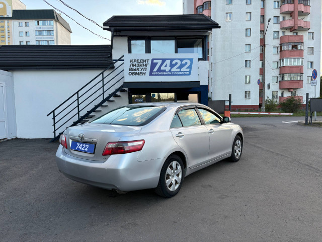 Фото Toyota Camry 5