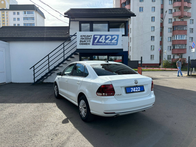 Фото Volkswagen Polo Sedan 7