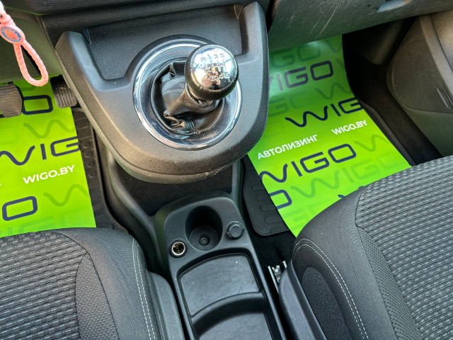 Фото citroen C4 Grand Picasso 13