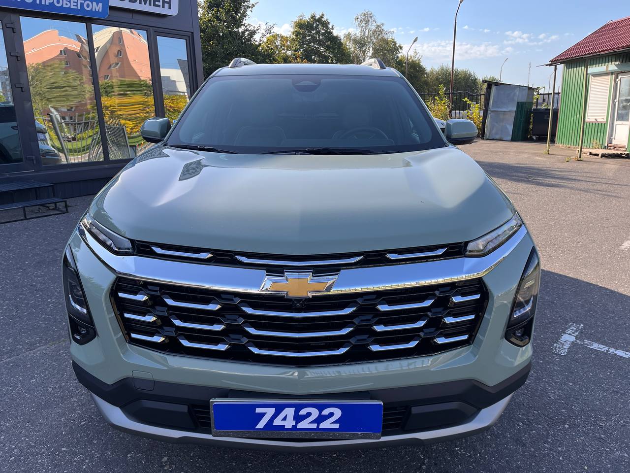 Авто с пробегом chevrolet equinox 2024 — фото 2