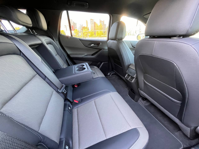 Фото chevrolet equinox 17