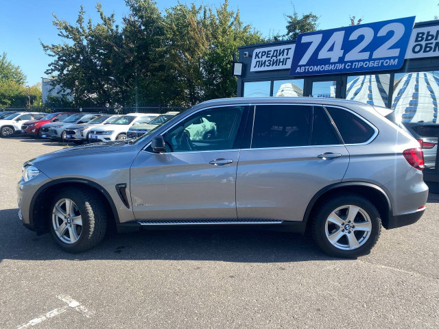 Фото BMW X5 8