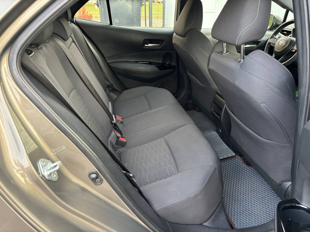 Фото Toyota Corolla 18