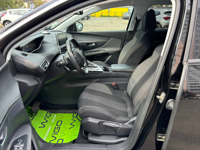 Фото Peugeot 3008 9