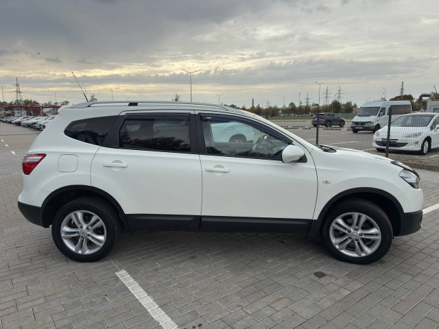 Фото Nissan Qashqai 2 4