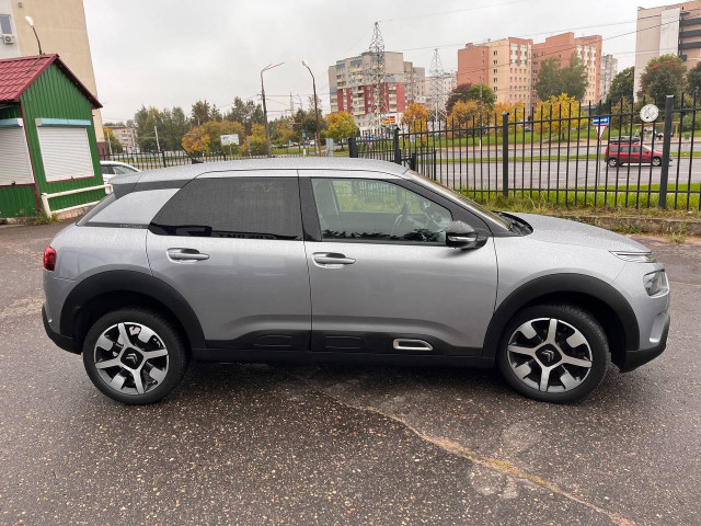 Фото Citroen C4 Cactus 4
