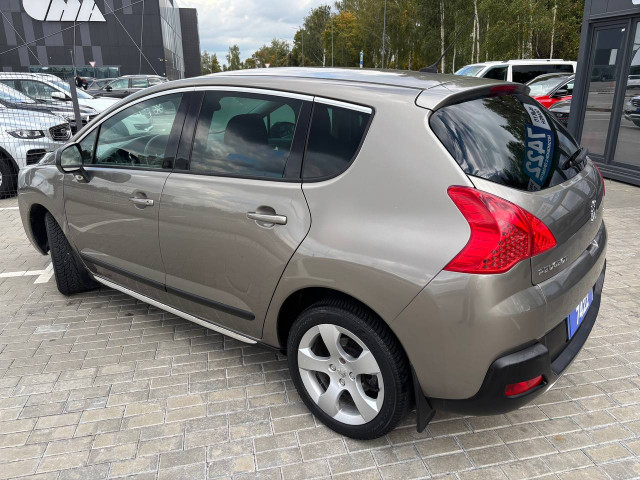 Фото Peugeot 3008 7