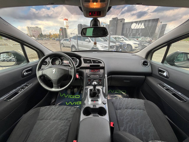 Фото Peugeot 3008 19