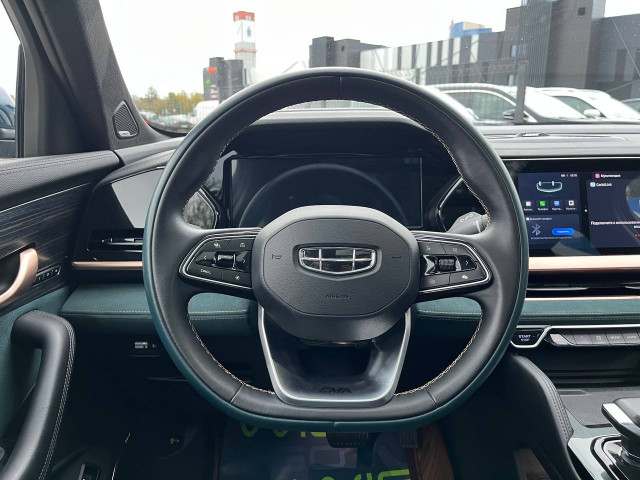 Фото Geely Monjaro 10