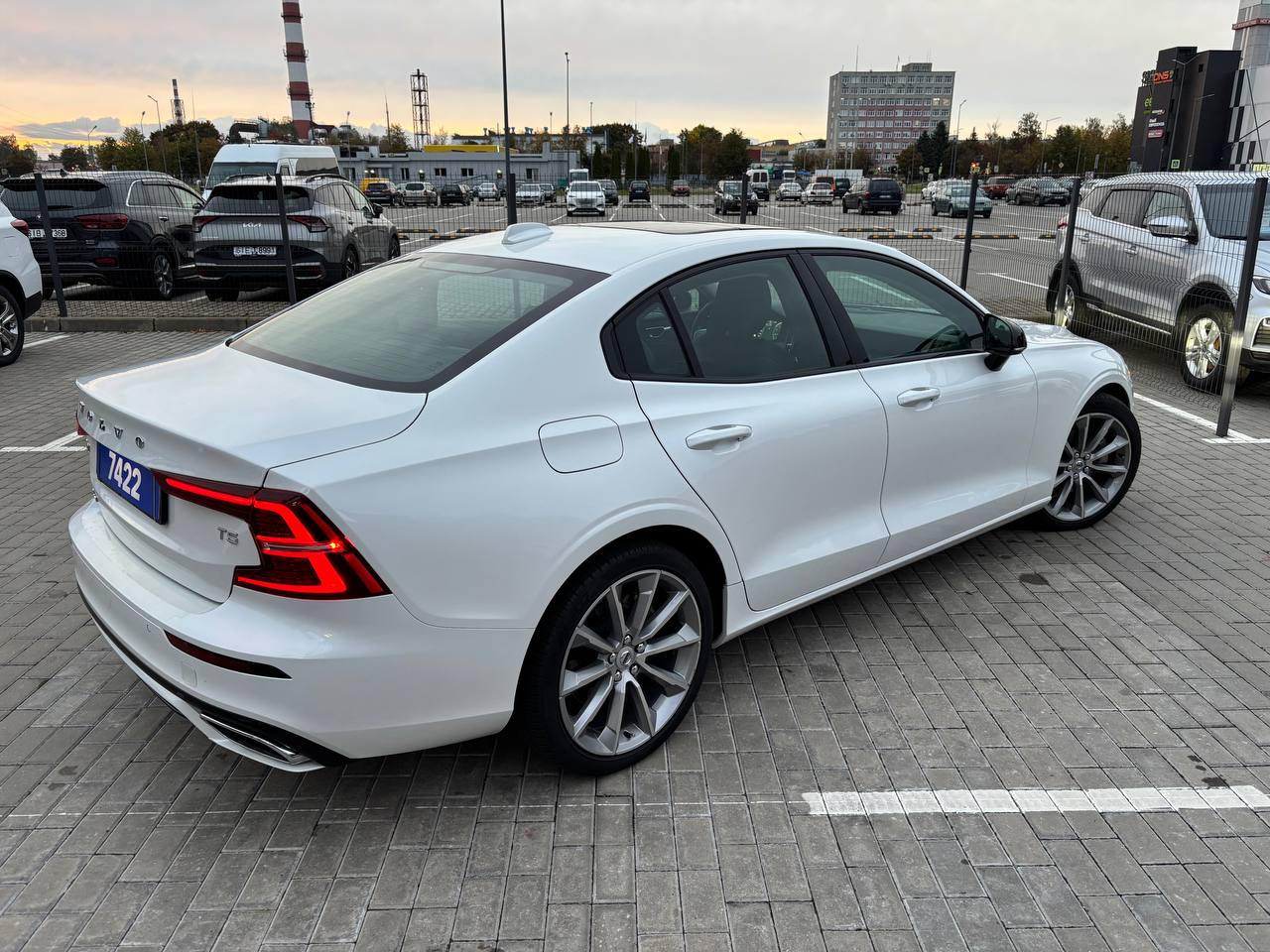  S60