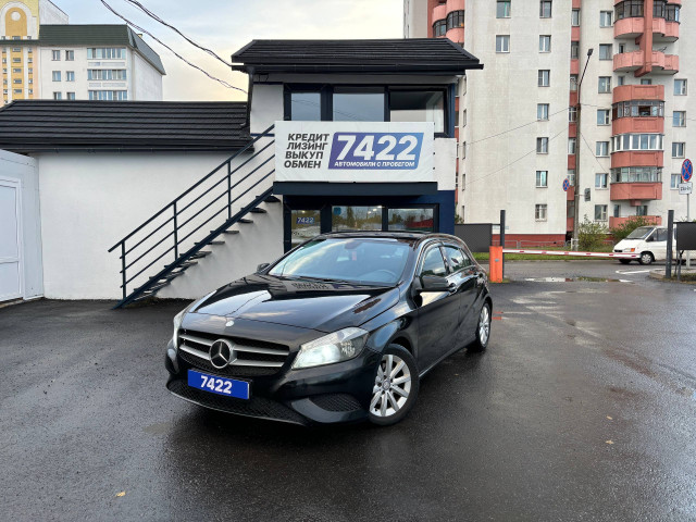 Фото Mercedes-Benz A-Класс 1