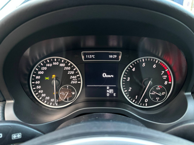 Фото Mercedes-Benz A-Класс 11