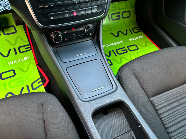 Фото Mercedes-Benz A-Класс 13