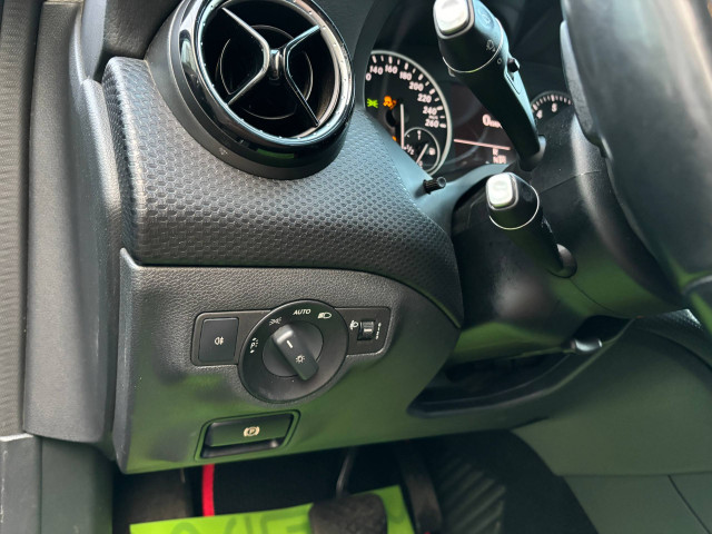 Фото Mercedes-Benz A-Класс 14