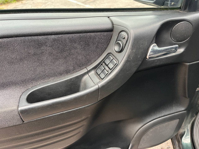 Фото Opel Zafira 9