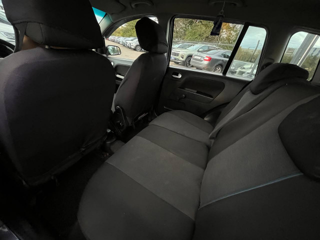 Фото Ford Fusion 17
