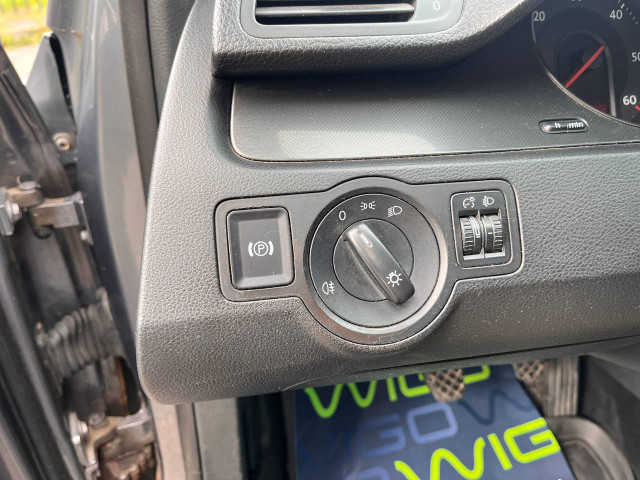 Фото Volkswagen Passat 13