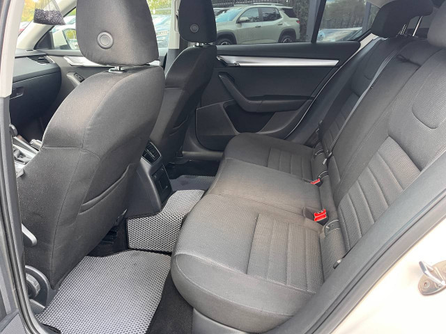 Фото Skoda Octavia 17